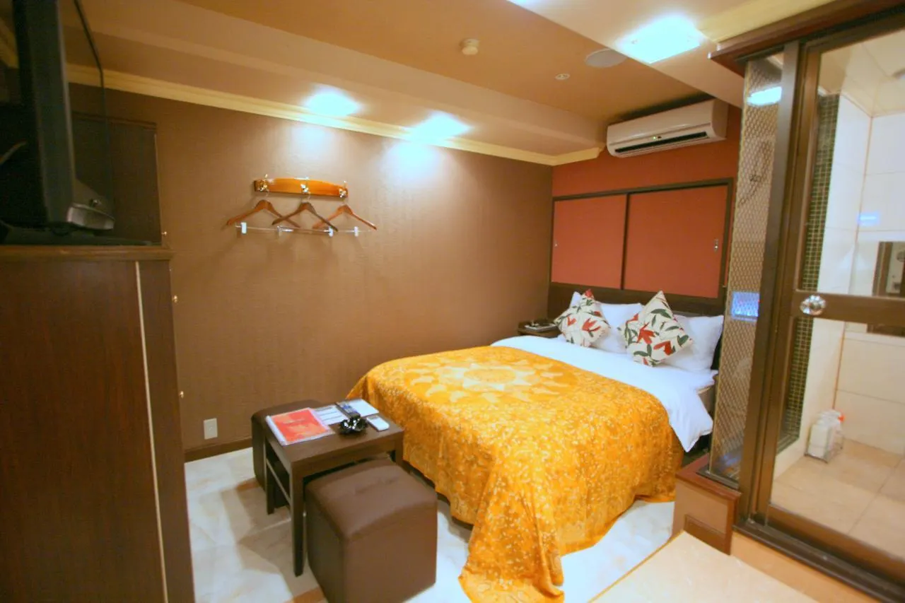 Hotel Celavie Osakajokitazume (Adults Only)